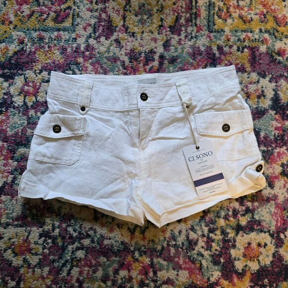 Ci Sono by Cavalini white linen shorts - Picture 2 of 4